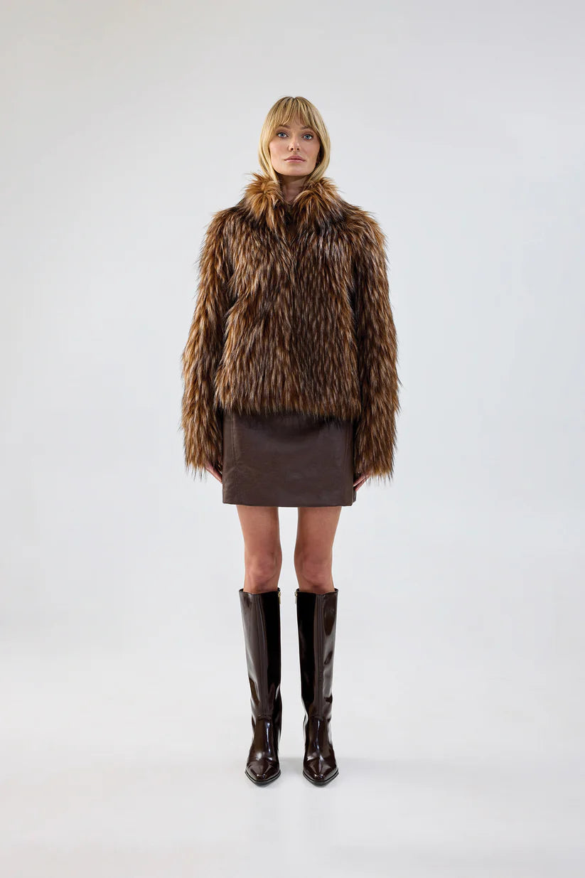 Veste en fourrure délicieuse