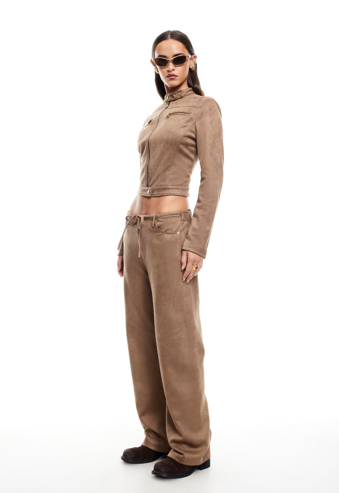 DUSTY PANT COFFEE