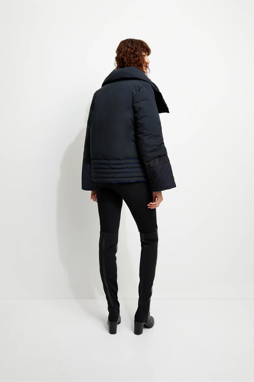 Veste Quantique