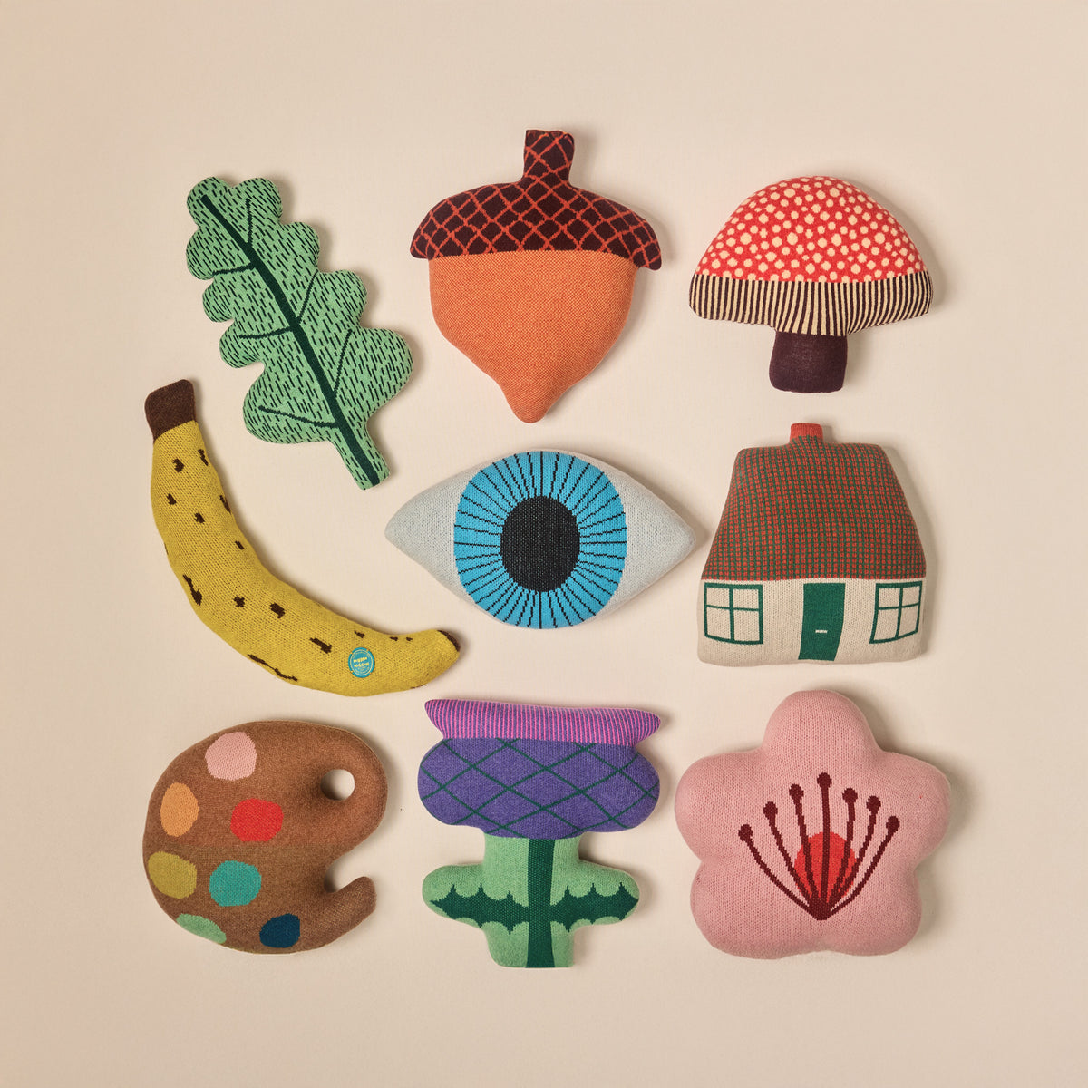 Bloom Shaped Cushion - Pink