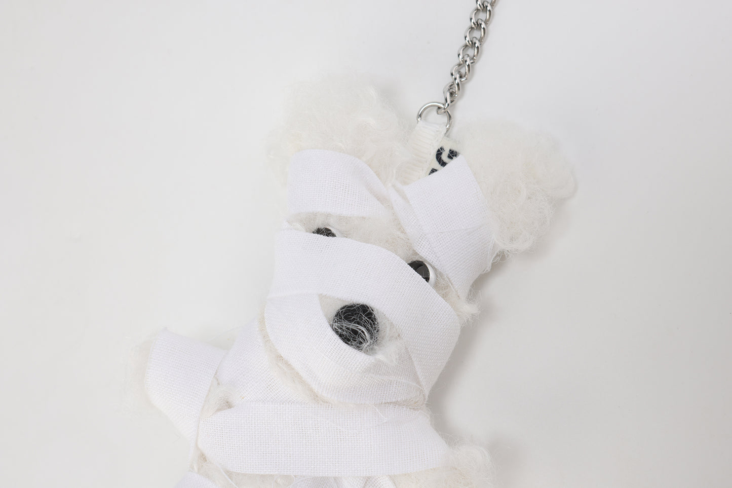 Chiot SFSG White Mummy Scrawl