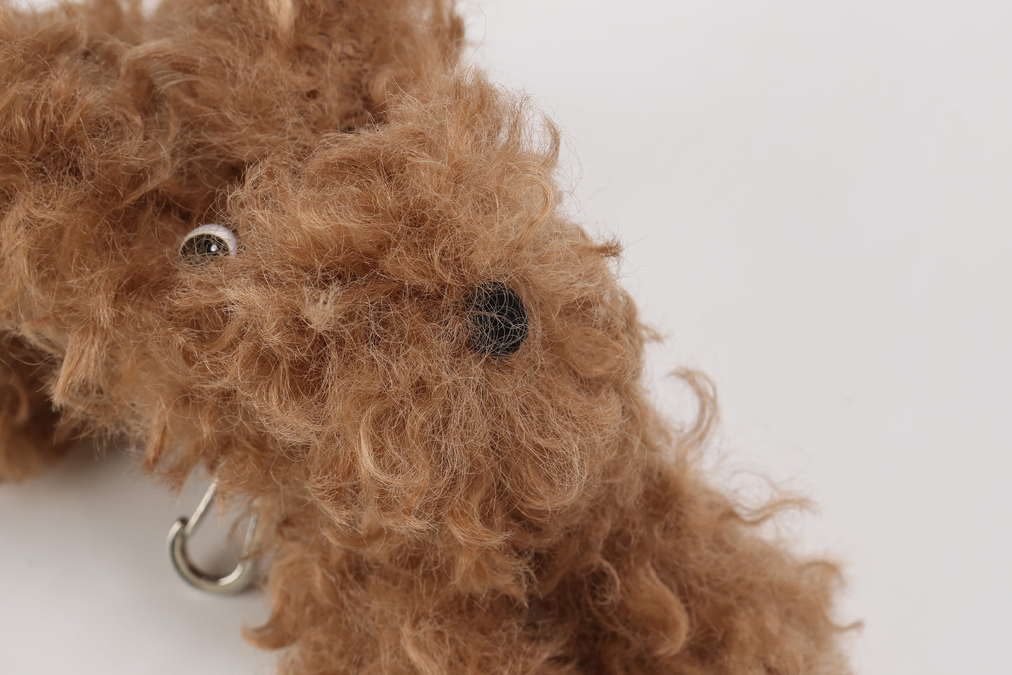 Pendentif chiot griffonné marron SFSG