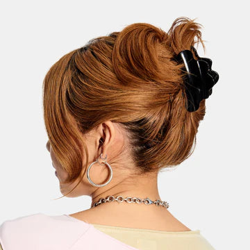 Baby Nimbus Claw in Black