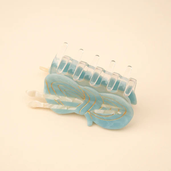 Wool Ball Hair Claw