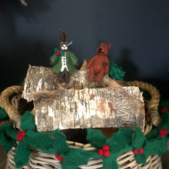 Guirlande de houx biodégradable en feutre fait main pour décoration de Noël