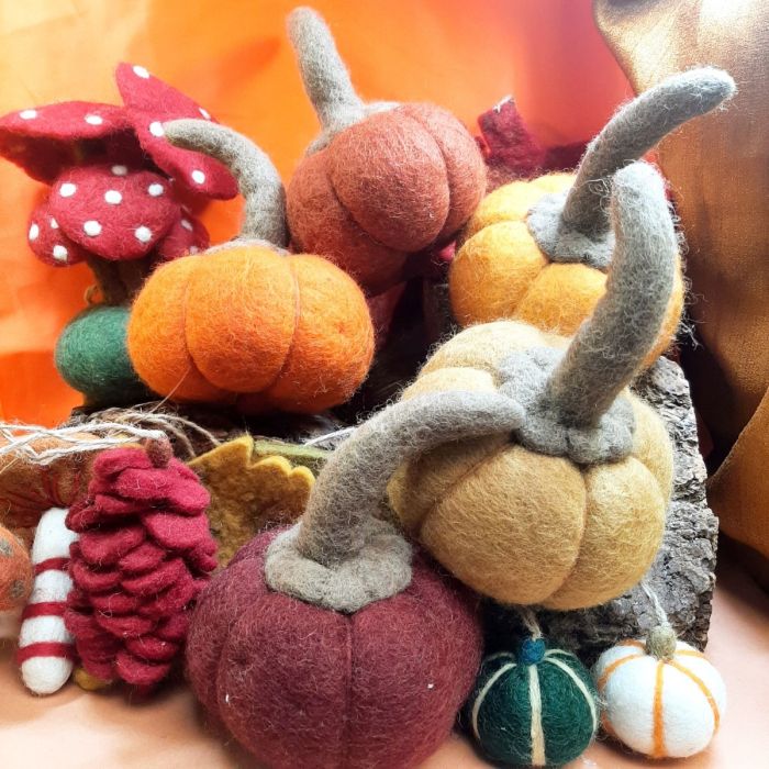 Handmade Felt Perfect Pumpkins Standing Halloween Decorations