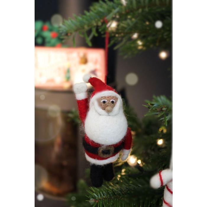 Décoration de sapin de Noël ronde en feutre faite à la main