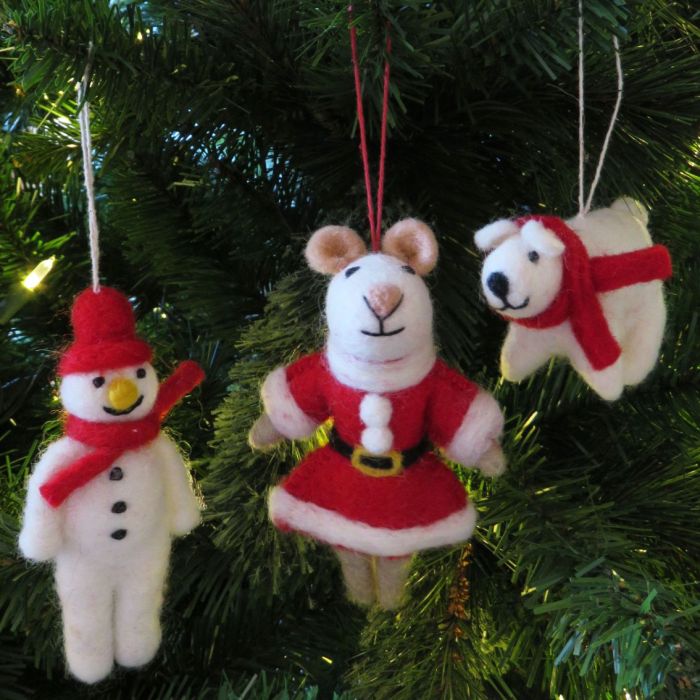 Handmade Felt Winter Polar Bear Biodegradable Hanging Decoration