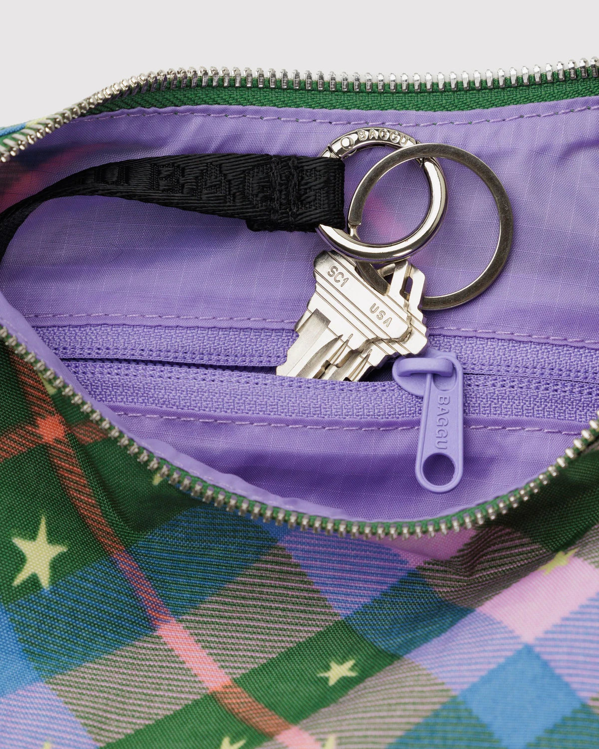 Small Nylon Crescent Bag Green Star Plaid