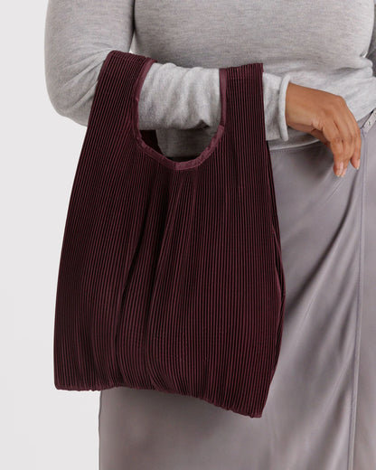 Pleated Baggu  Mahogany