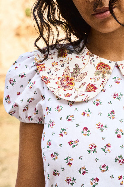 LA GÂTÉE – Long floral dress with rounded collar and puffed sleeves