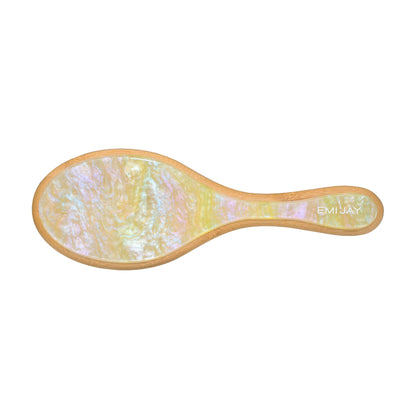 FLAT BRUSH IN LEMON SUGAR
