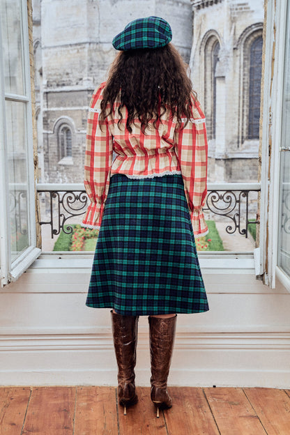 LA GARNOULE – Checked red and light brown cotton blouse with English embroideries