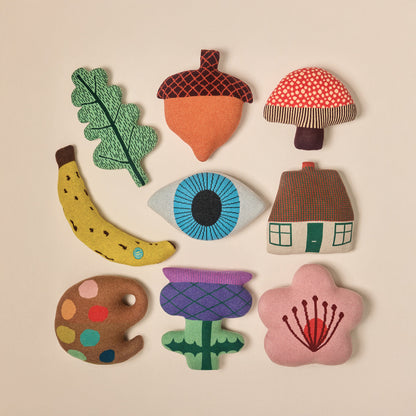 Bloom Shaped Cushion - Pink
