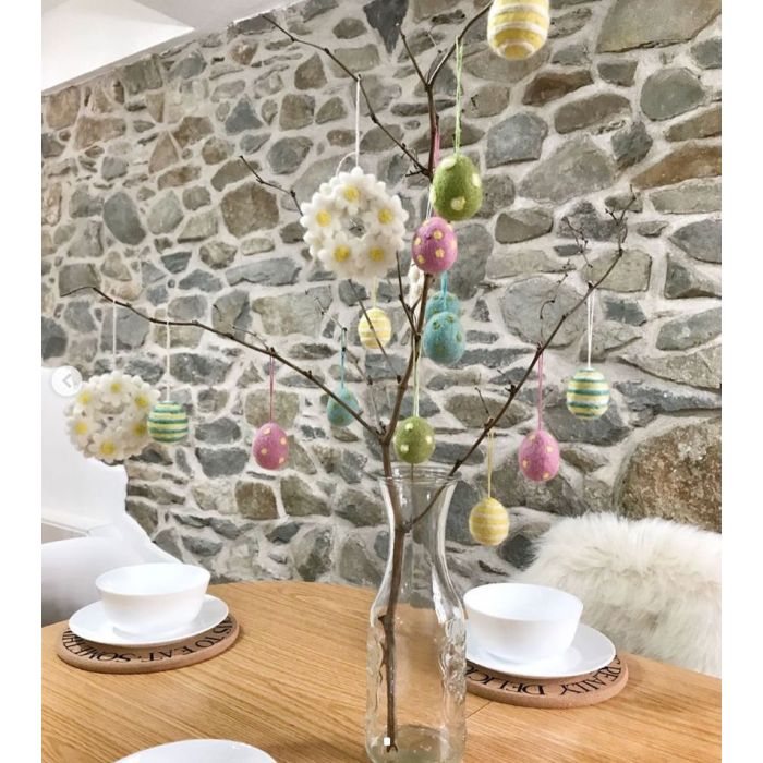 Oeufs de Pâques en feutre aiguilleté faits à la main (lot de 5) Décoration de Pâques à suspendre