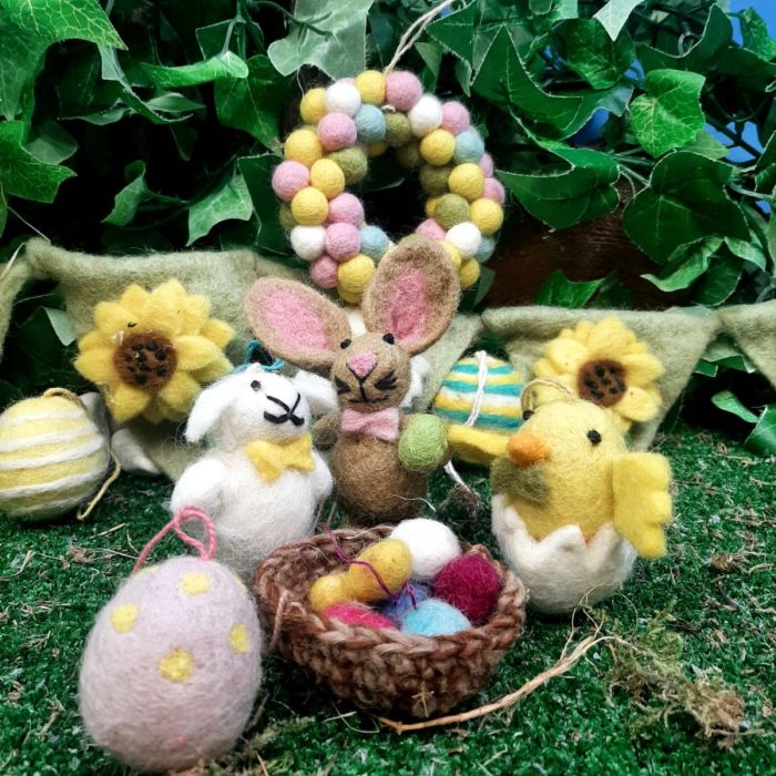 Handmade Felt Easter Besties (Set of 3) Hanging Lamb Bunny Chick Decoration Set