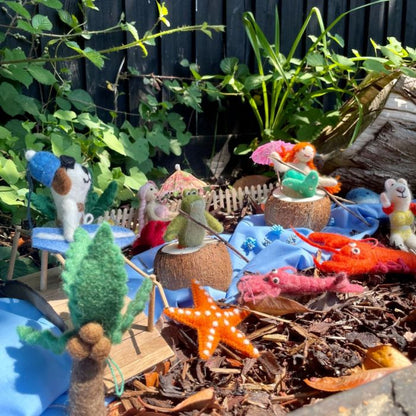 Décoration tropicale en feutre biodégradable à suspendre à la main en forme de palmier paradisiaque