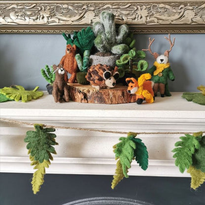 Handmade Biodegradable Felt Botanical Garland Home Decoration
