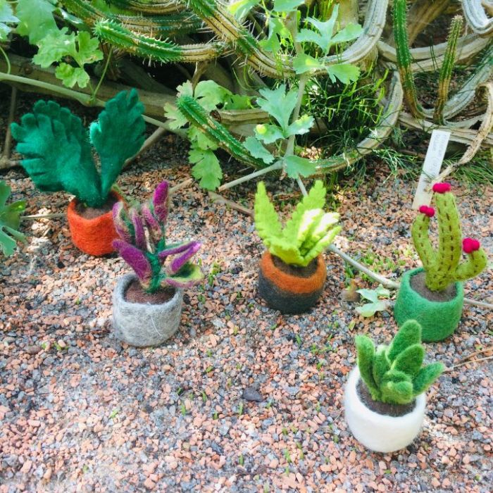 Handmade Felt Biodegradable Fake Miniature Plants Decoration