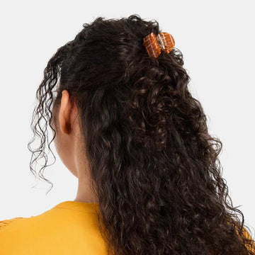 Midi Ursa Claw in Caramel Plaid